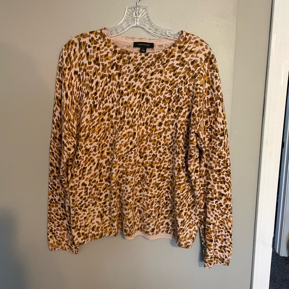 Ann Taylor Leopard Print Crewneck Sweater, Large - Picture 2 of 6